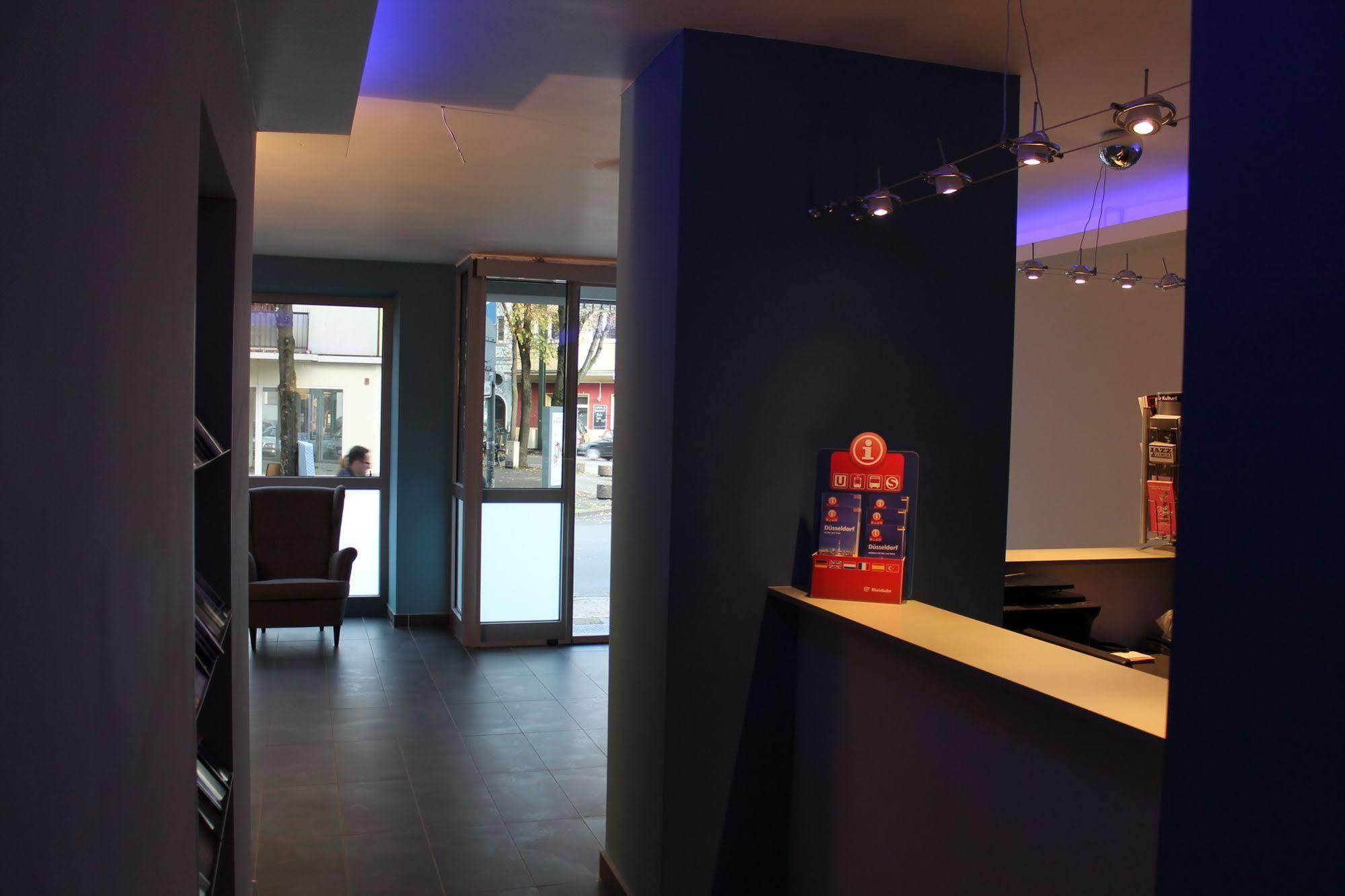 City Lounge Hotel Dusseldorf Ngoại thất bức ảnh