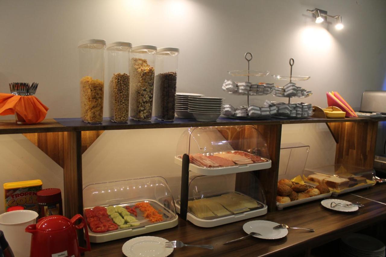 City Lounge Hotel Dusseldorf Ngoại thất bức ảnh