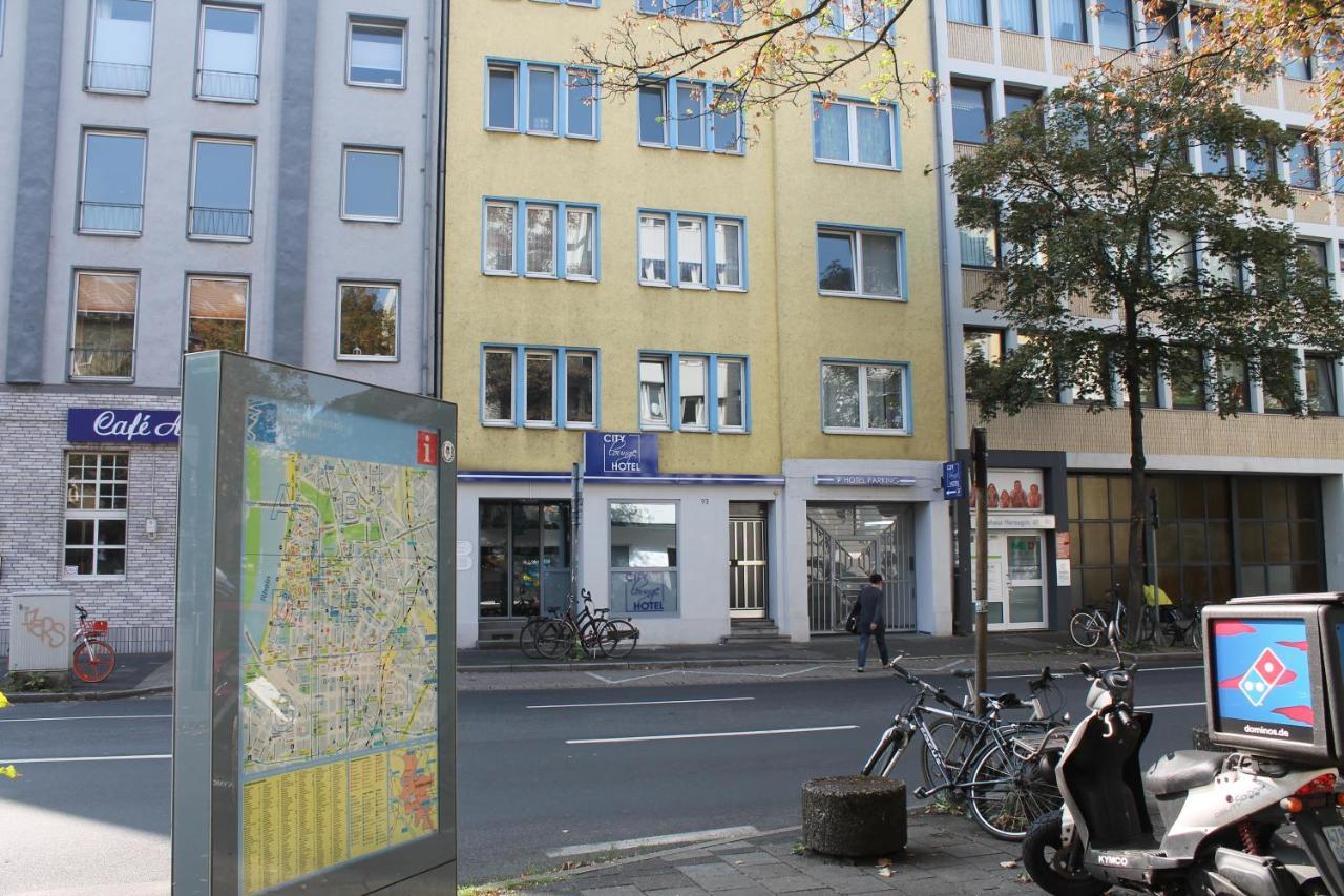 City Lounge Hotel Dusseldorf Ngoại thất bức ảnh
